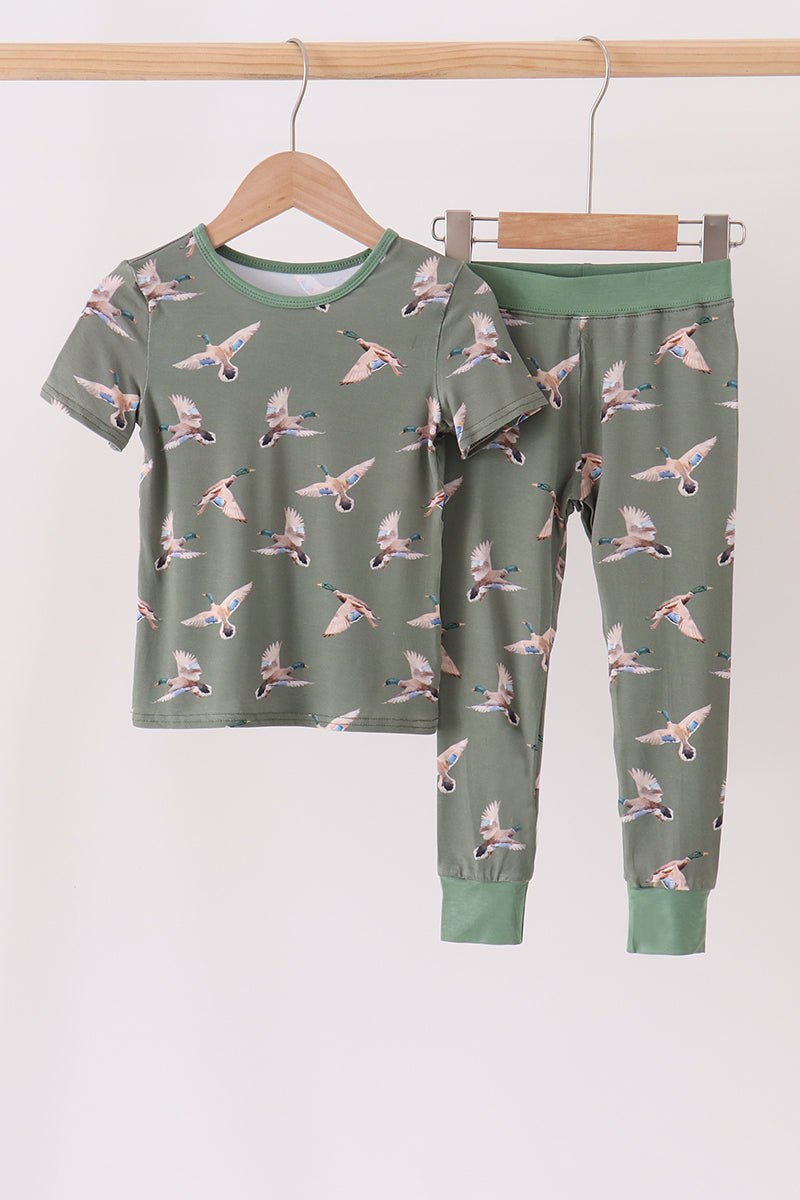 BOYS SHORTS & PANTS SETS