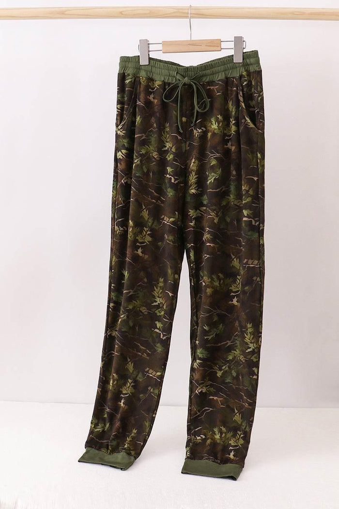 Forest Leaf Camo Bamboo Dad Pants - Essential Southern Charm