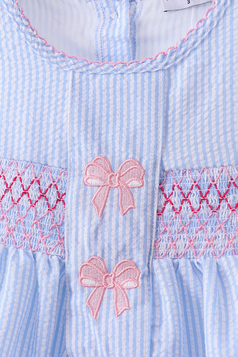 Seersucker bow smocked bloomer set