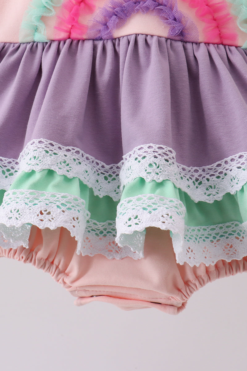 Lace rainbow ruffle bubble