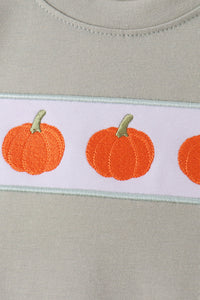 Pumpkin embroidery shorts set