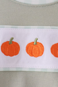 Pumpkin embroidery bubble