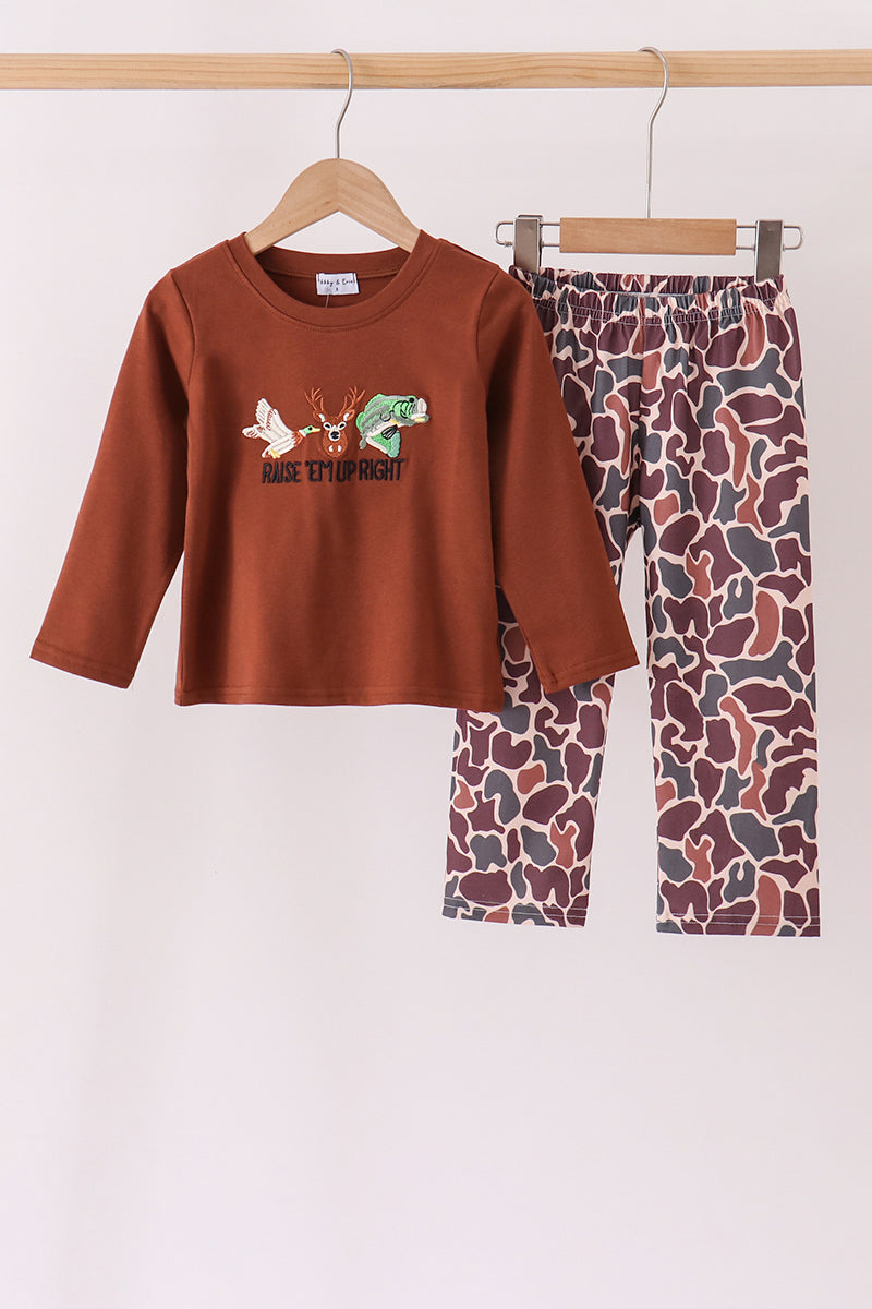 Camouflage hunting embroidery pants set