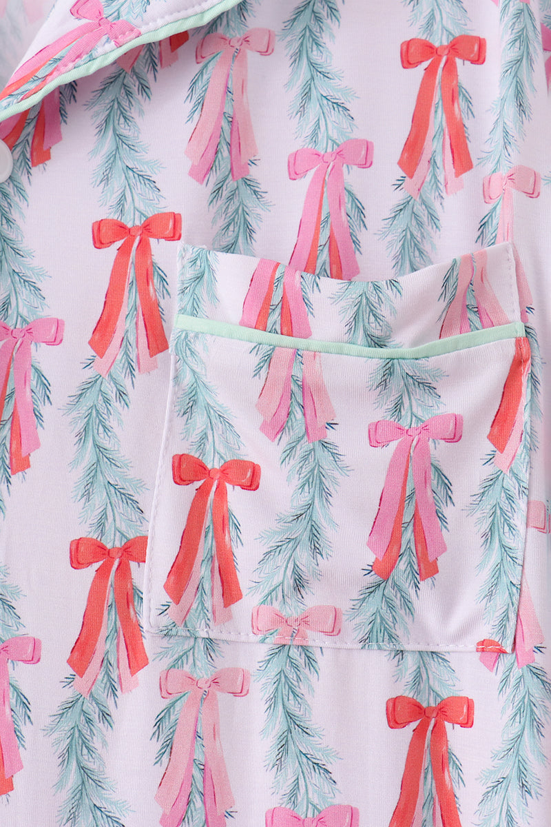 Christmas tree bamboo mom's gown