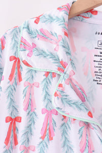 Christmas tree bamboo mom's gown