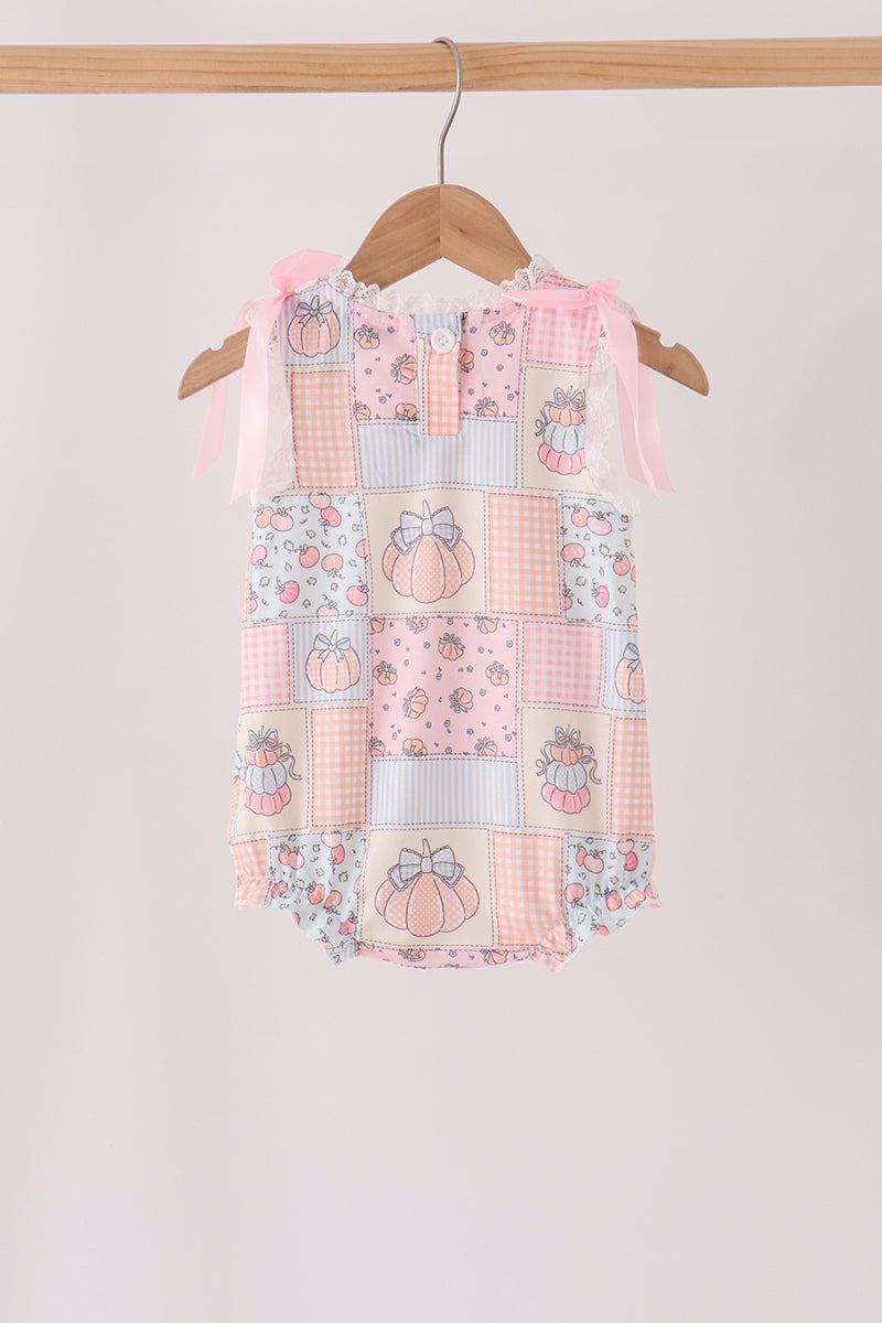 Pumpkin ruffle bubble