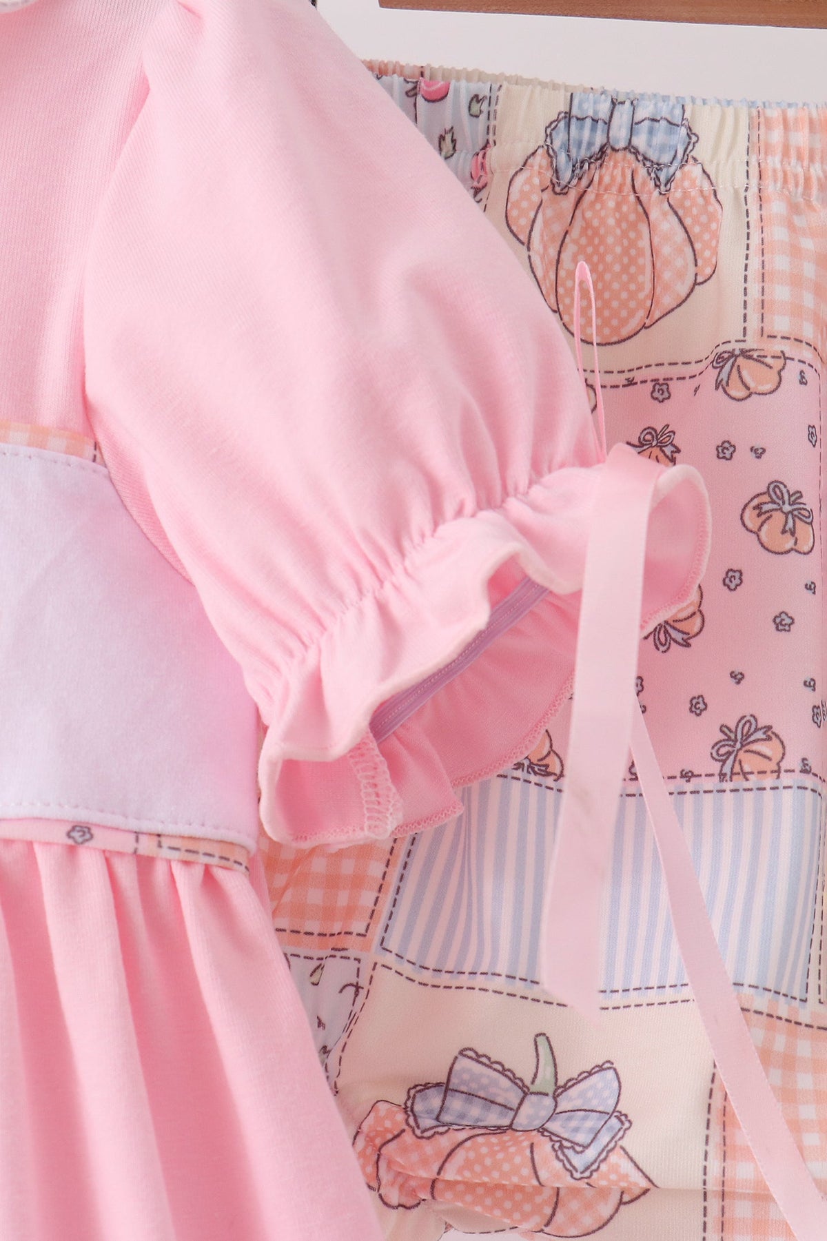 Pumpkin embroidery ruffle bloomer set