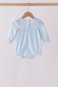 Blue bow embroidery bubble
