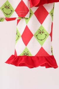 Grinch print ruffle pajama set