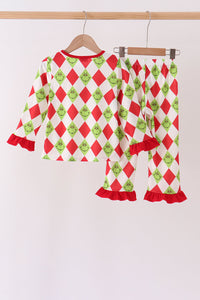 Grinch print ruffle pajama set