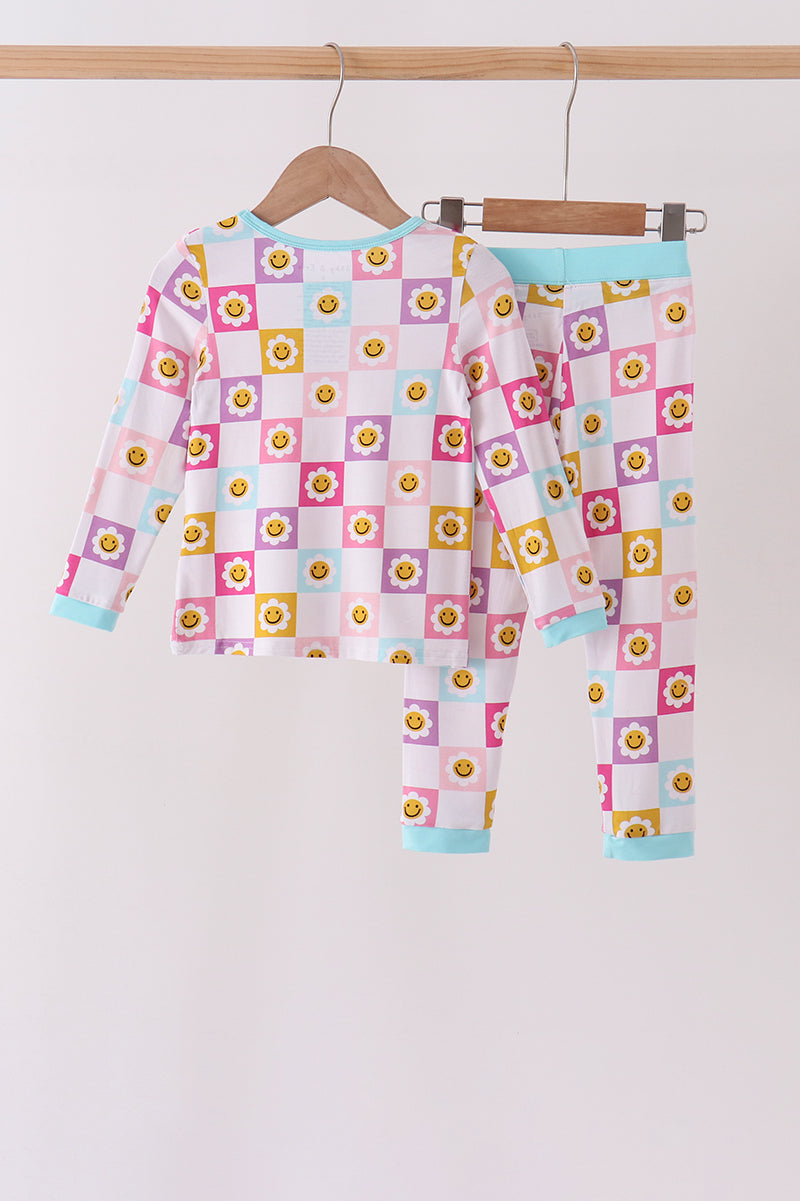 Smiling checkered ruffle bamboo pajama set