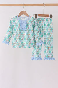 Santa print ruffle pajama set