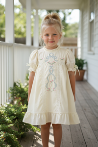 Embroidered Lace Girls' Short-sleeved Dress (2 colors available)