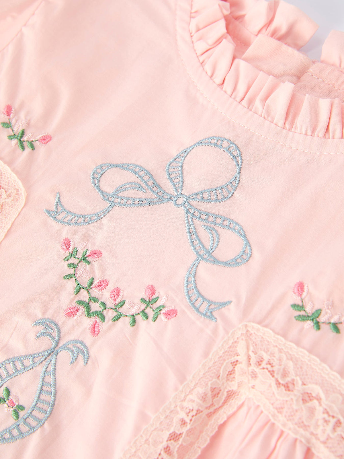 Embroidered Lace Girls' Short-sleeved Dress (2 colors available)