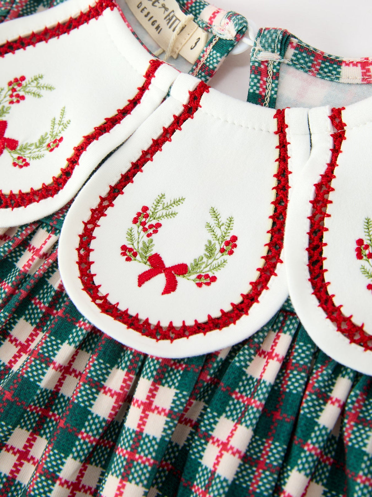 Christmas Plaid Embroidered Dress Wreath Collar