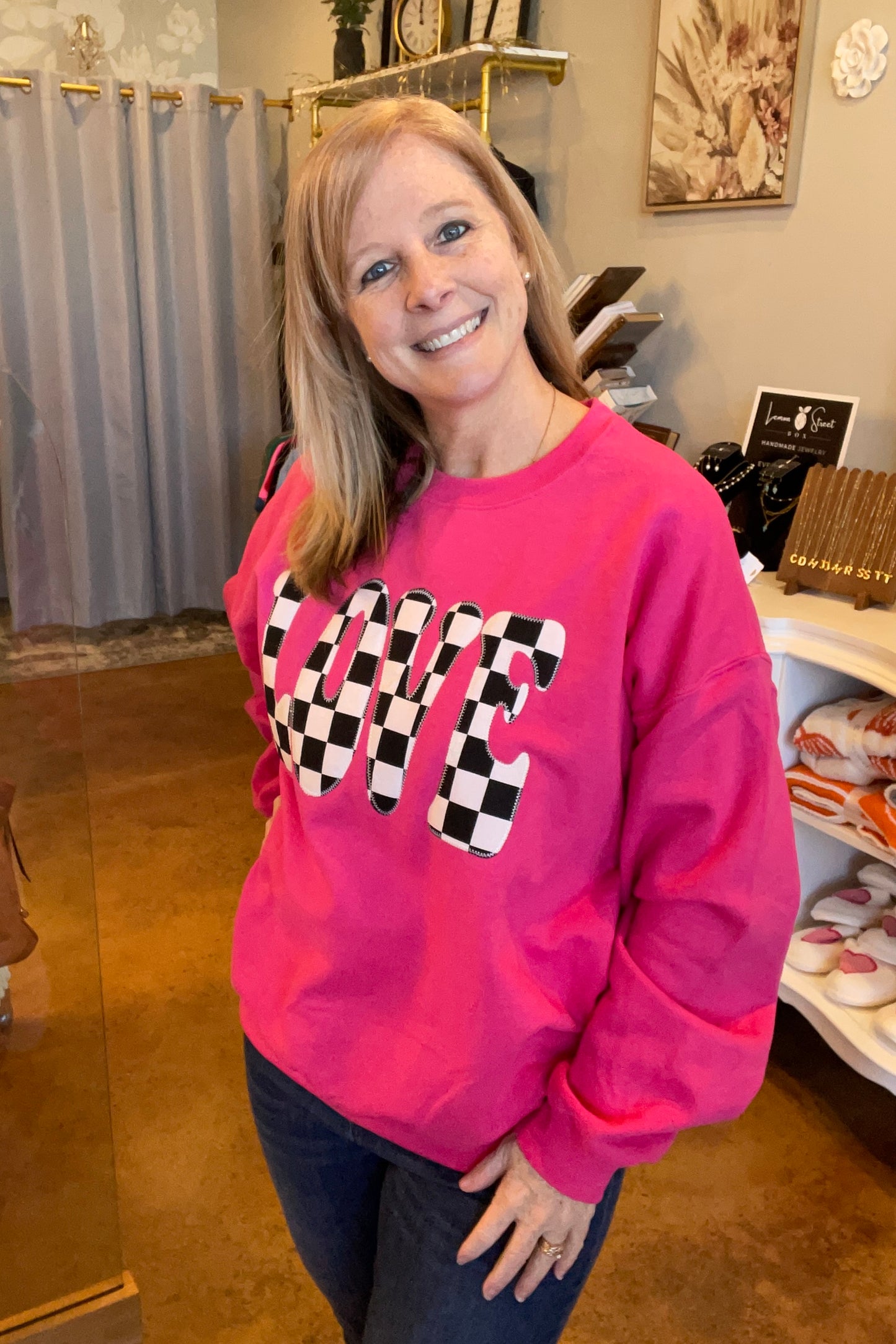 Checkered Love Applique Sweatshirt