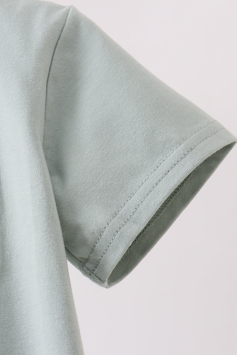 Vehicle embroidery top
