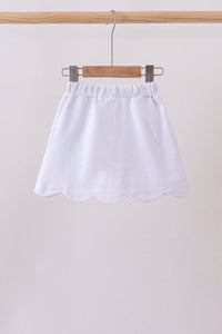 Scallop hem bow skort - White