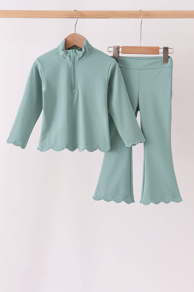 Scalloped zipper active set - Sage