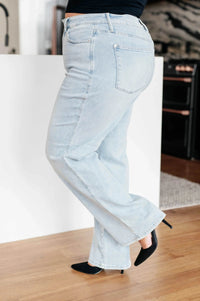 Brooke High Rise Control Top Vintage Wash Straight Jeans - Essential Southern Charm