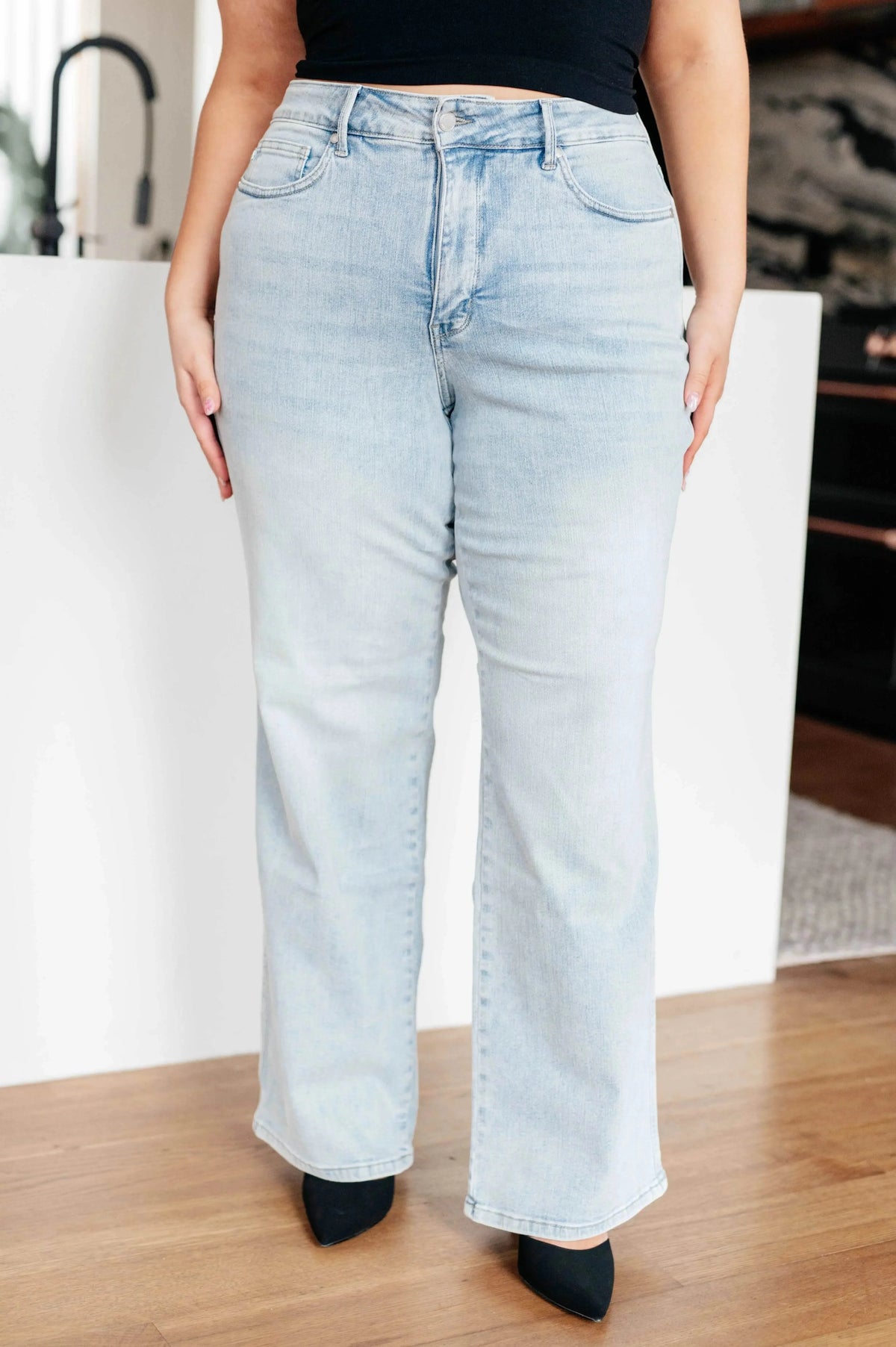 Brooke High Rise Control Top Vintage Wash Straight Jeans - Essential Southern Charm