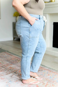 Cooper High Rise Vintage Denim Jogger - Essential Southern Charm