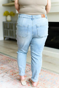 Cooper High Rise Vintage Denim Jogger - Essential Southern Charm