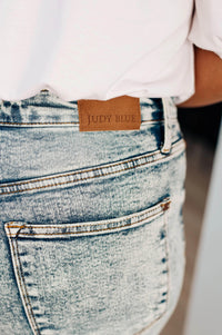 Dory High Waist Mineral Wash Raw Hem Wide Leg Jeans - Essential Southern Charm