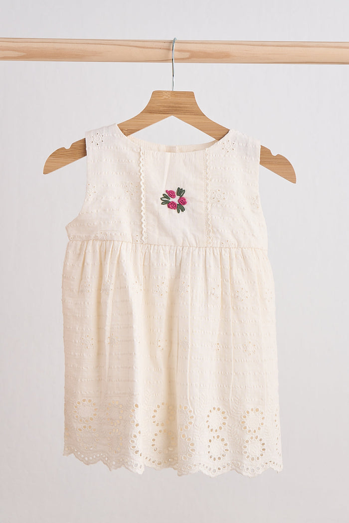 White Hand Embroidery Lace Dress - Essential Southern Charm