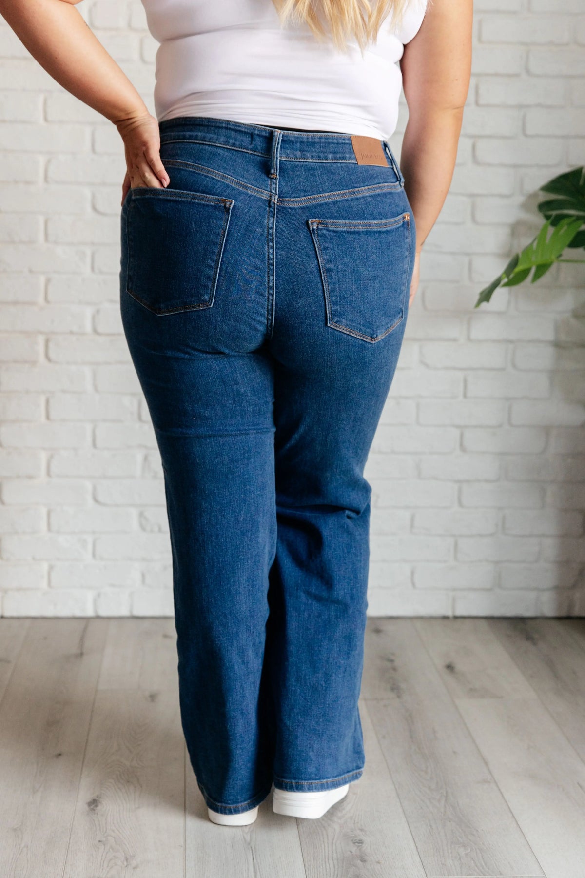 Hazel High Rise Vintage Wide Leg Jeans - Essential Southern Charm