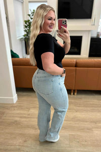 Brooke High Rise Control Top Vintage Wash Straight Jeans - Essential Southern Charm