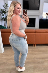 Cooper High Rise Vintage Denim Jogger - Essential Southern Charm