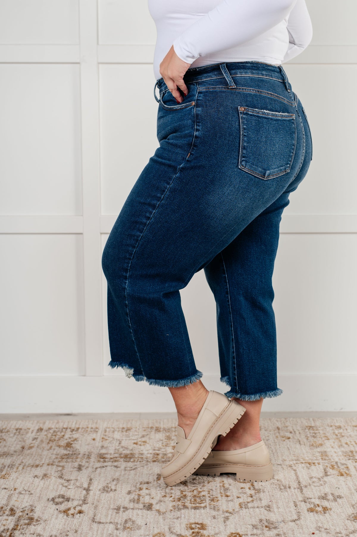 Janice High Rise Button Fly Wide Leg Crop Jeans - Essential Southern Charm