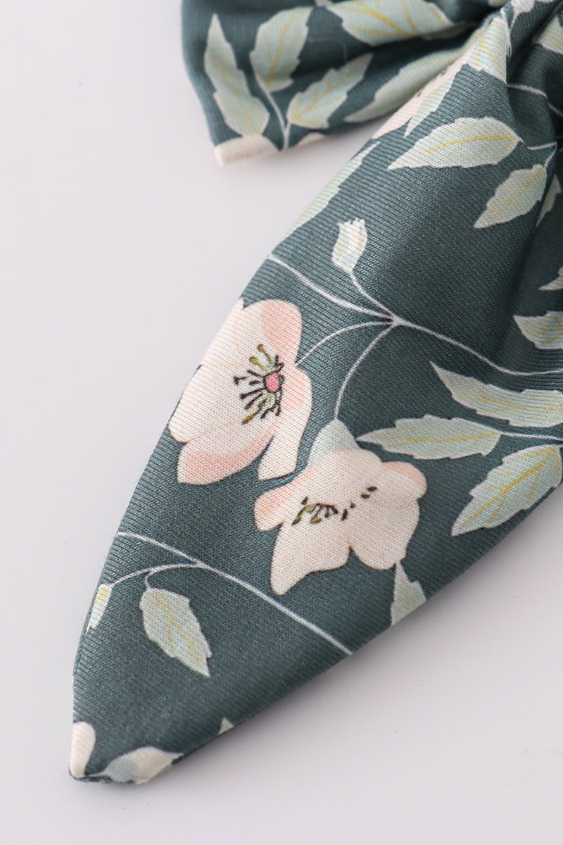 Green Forest Bloom Print Girl Sailor Bow - Essential Southern Charm