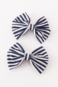 Orange Piggie Hair Bow - Essential Southern Charm