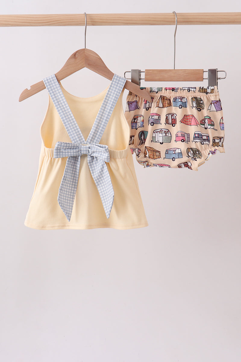 Camper applique bow bloomer set