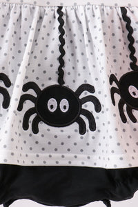 Spider Embroidery Ruffle Bubble