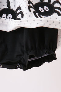 Spider Embroidery Ruffle Bubble