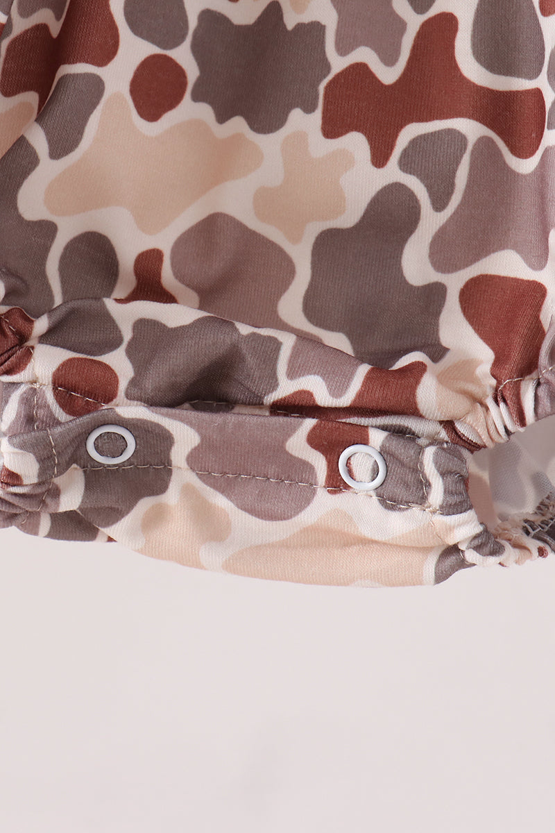 Camoufalge cross deer embroidery ruffle bubble