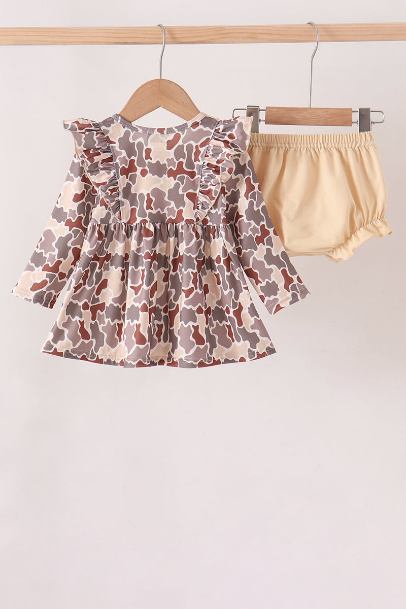 Camoufalge cross deer embroidery ruffle bloomer set