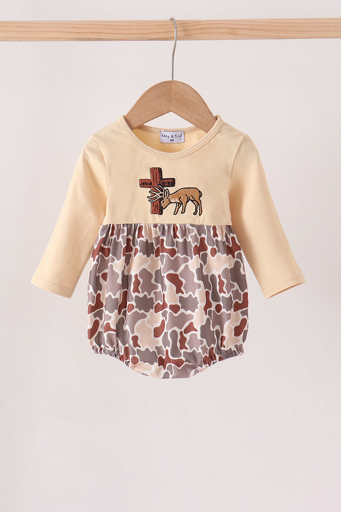 Camoufalge cross deer embroidery bubble