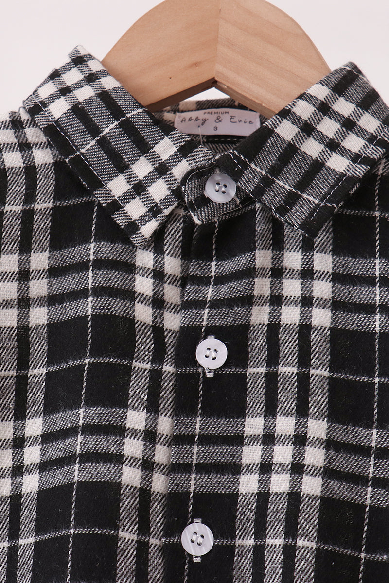 Black & white plaid button down shirt