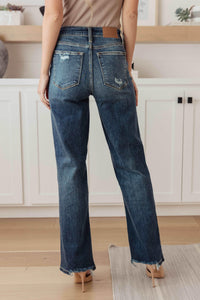 Rose High Rise 90's Straight Jeans in Dark Wash - Essential Southern Charm