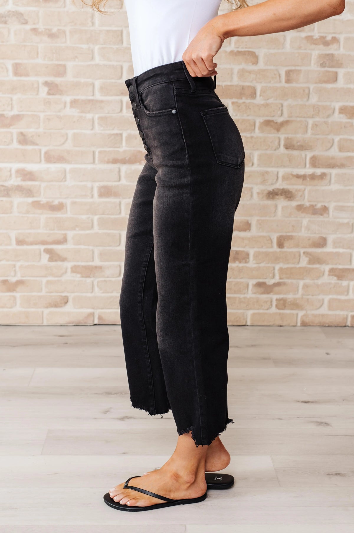 Ryan High Rise Button Fly Wide Leg Crop Jeans - Essential Southern Charm
