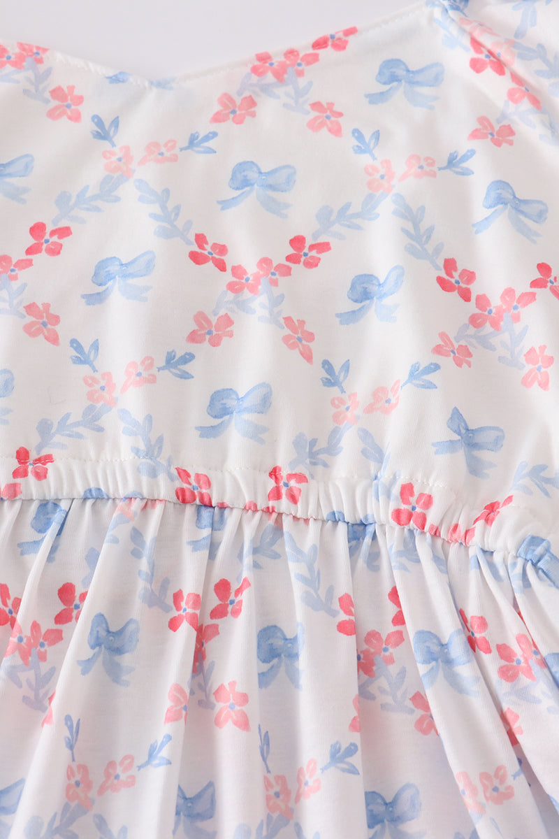 Flowers & Bows Lattice Print Mom & Me Dress - Essential Southern Charm