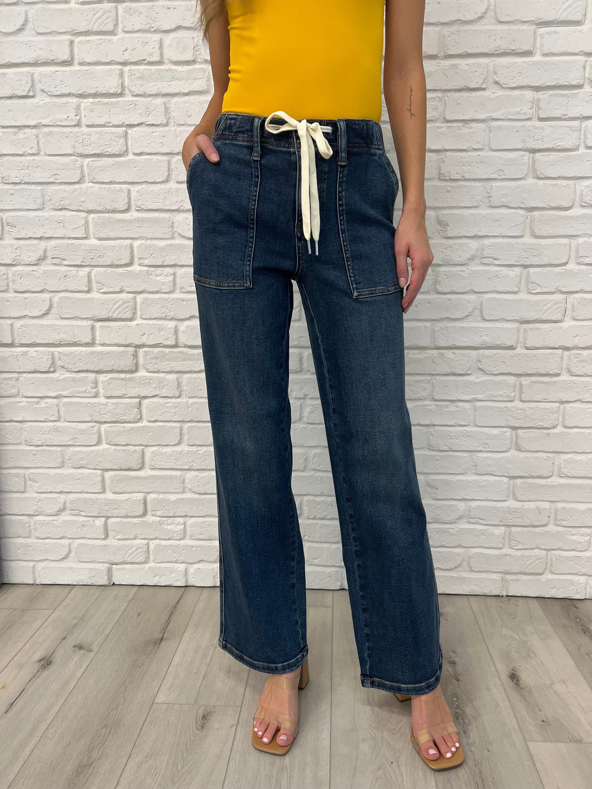 Melanie High Rise Drawstring Wide Leg Jeans - Essential Southern Charm