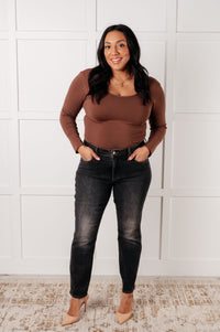 Rita Mid Rise Control Top Slim Jeans - Essential Southern Charm