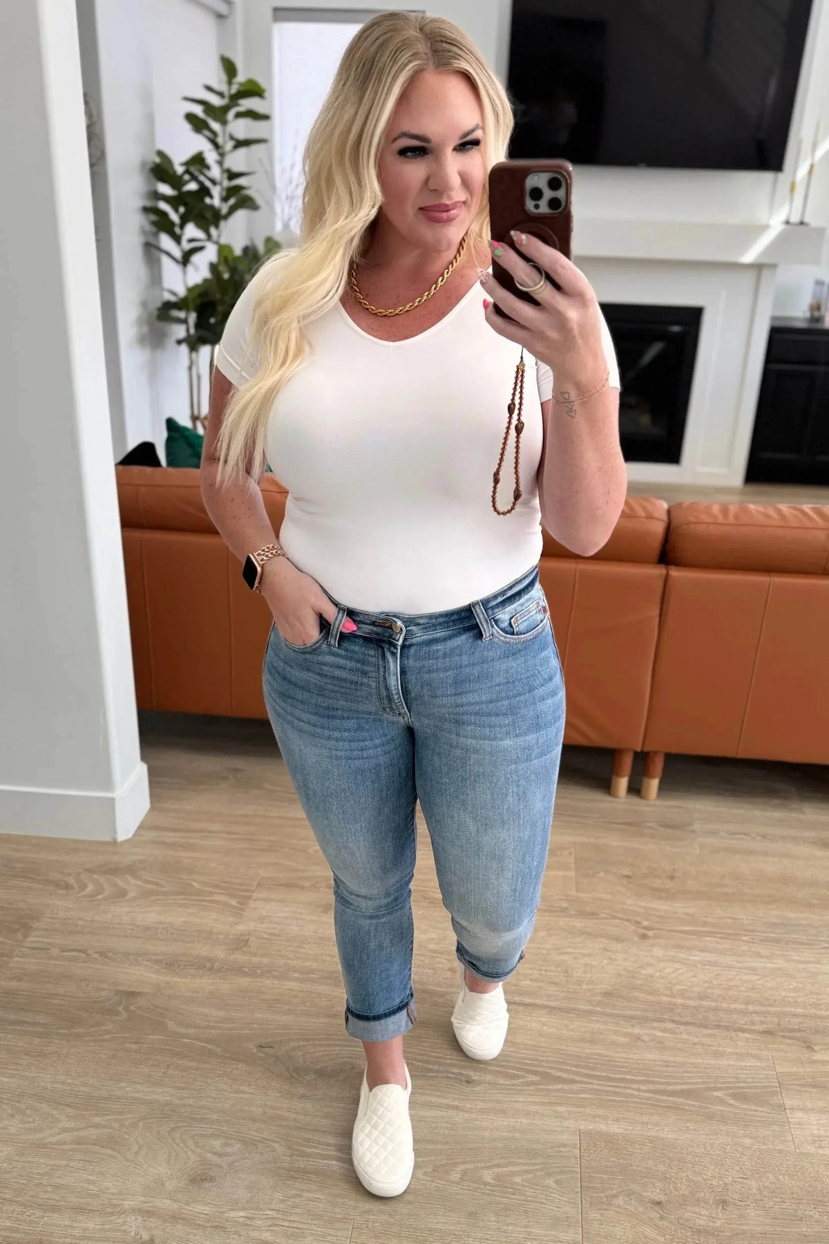 Laura Mid Rise Cuffed Skinny Capri Jeans - Essential Southern Charm