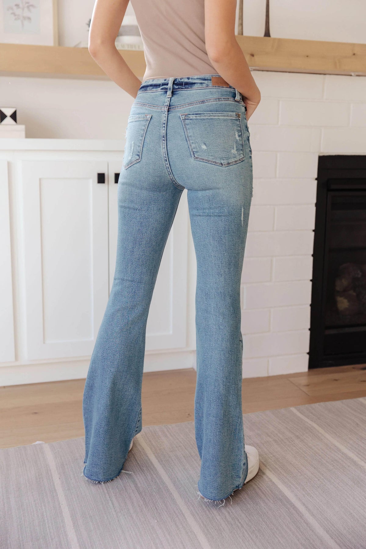 Kiana High Rise Heavy Destroy Flare - Essential Southern Charm