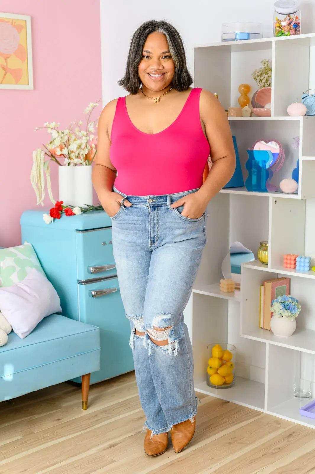 Rose High Rise 90's Straight Jeans in Light Wash - Essential Southern Charm